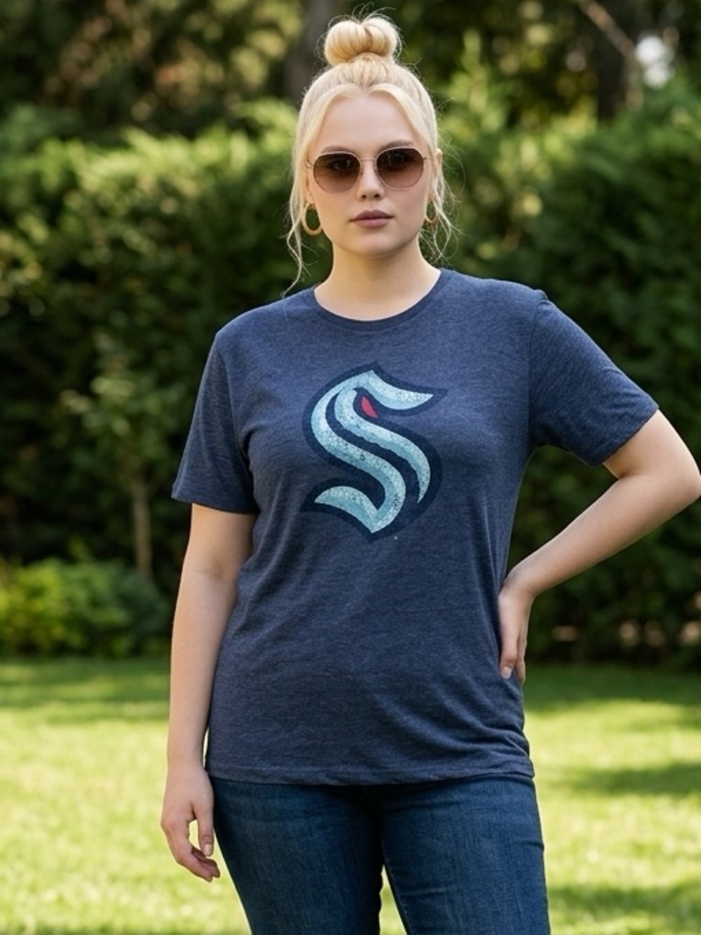 NWT Fanatics Seattle Kraken Hockey Blue Short Sleeve Logo Tee Shirt - Size 2XL